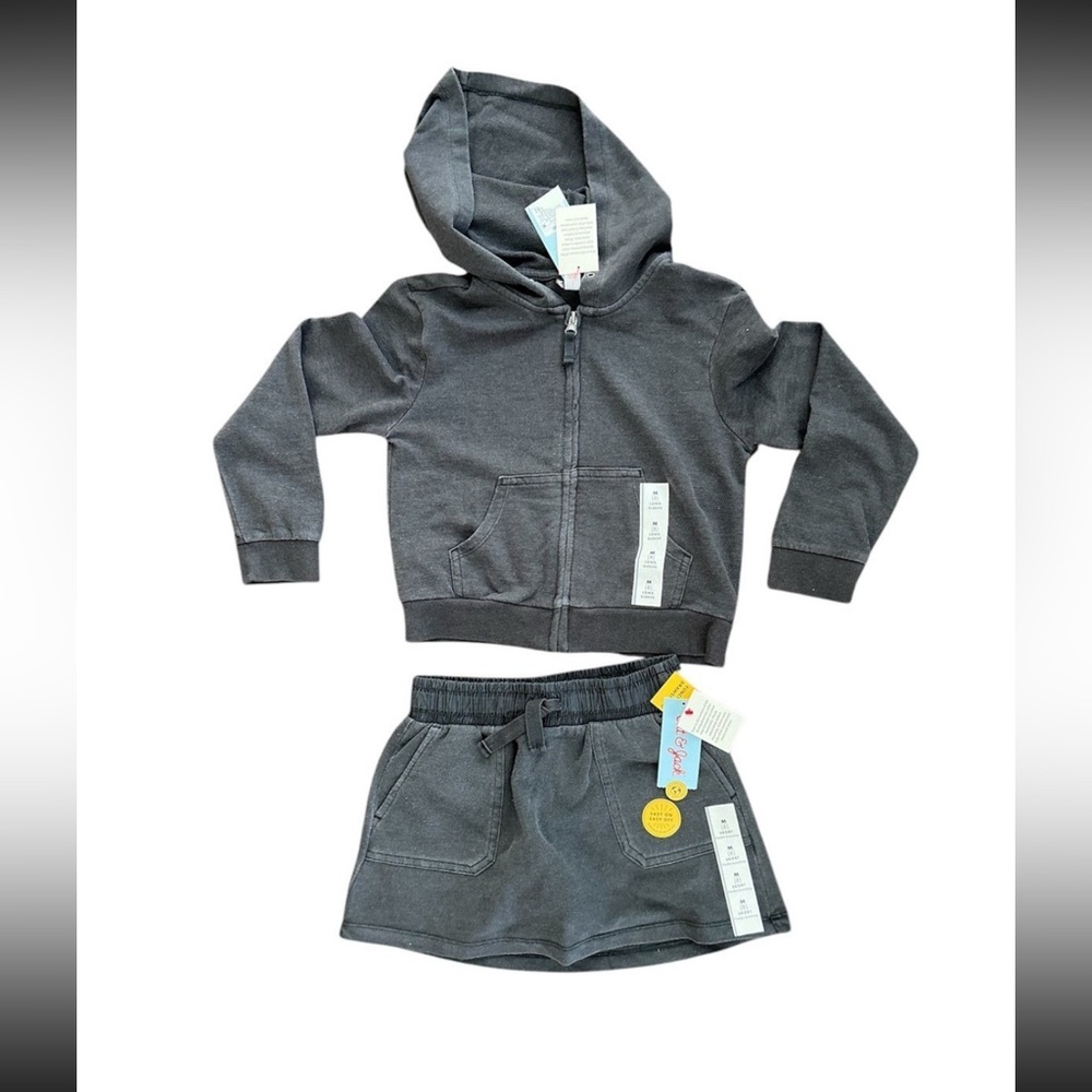 Girls Cat & Jack Gray Skort & Zip-Up Hoodie Size: Medium (8) (D46)